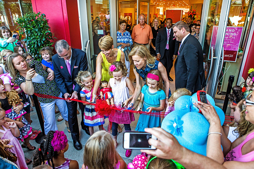 Ribbon-cutting ceremony for American Girl doll in Columbus, OH