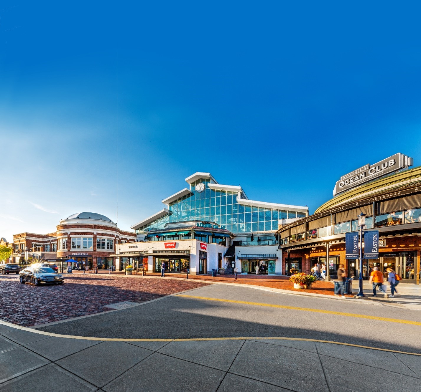 Street view of Easton Town Center in Columbus, OH